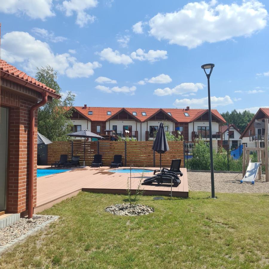 Lebskie Zacisze - Apartamenty Lebska Ostoja- Piaskowa Zarnowska 외부 사진