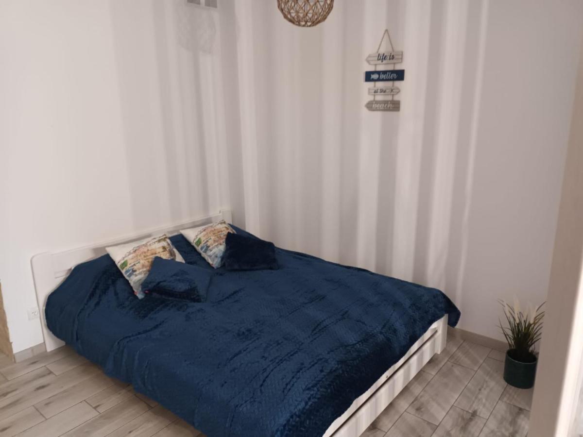 Lebskie Zacisze - Apartamenty Lebska Ostoja- Piaskowa Zarnowska 외부 사진